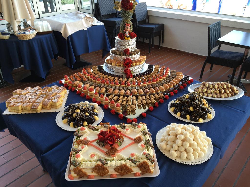 Hotel La Bussola Lido di Jesolo Ngoại thất bức ảnh